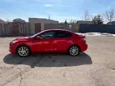 2012 Mazda3 GT One owner, Manual, Low km - Photo 2