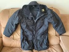 MANTEAU KANUK NOIR MÉGA AUBAINE!