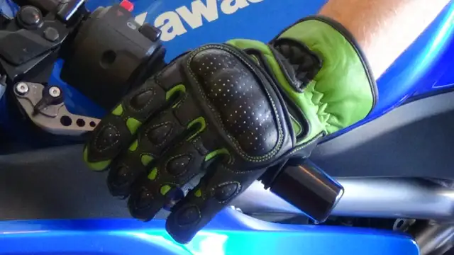 Men's Leather Sport Bike Short Racing Gloves ON SALE! - Photo 3