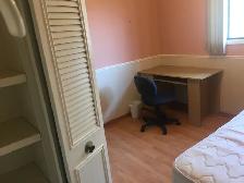 Edgemont NW upstairs 2 master ensuite private bath incl utility - Photo 10