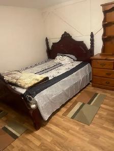 Private room fully furnished (BASEMENT GIRL ONLY) Malton  $600 - Photo 3