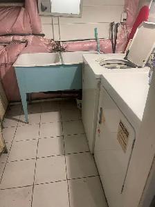 Private room fully furnished (BASEMENT GIRL ONLY) Malton  $600 - Photo 6