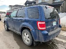 2008 Ford Escspe NEEDS SAFETY - Photo 2