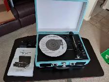 Portable Bluetooth Turntable