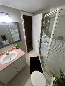 1 bedroom Apartment For rent In Burlington - Photo 9