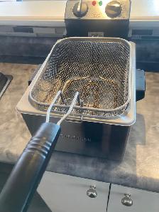 Friteuse à l’huile Cuisinart CDF-250 - Photo 2