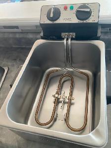 Friteuse à l’huile Cuisinart CDF-250 - Photo 3