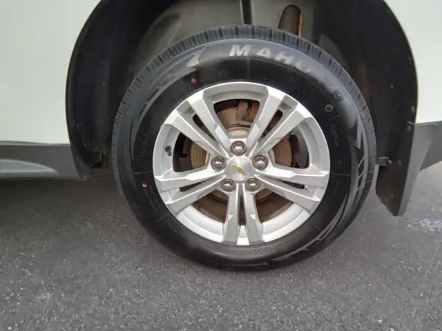 2017 Chevrolet Equinox - Photo 12