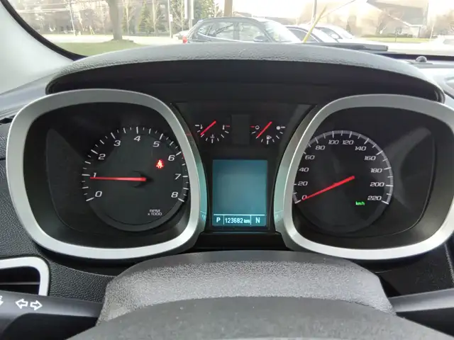 2017 Chevrolet Equinox - Photo 20