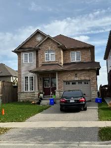 House for sale  - all brick, 9' ceiling, - Hamilton mountain