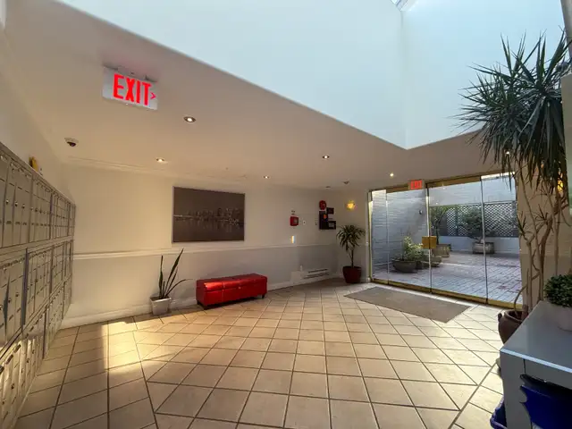 Luxury Fully Renovated Corner Unit with Huge Private Deck & View - Photo 12