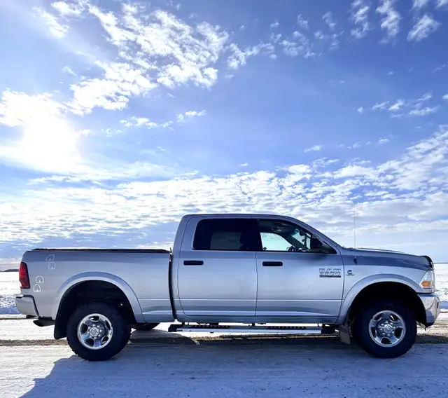 2012 Dodge Diesel Cummins 6.7L 4x4 Crew Cab