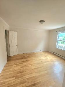 4 1/2 Hydro parking Montréal-Nord - Photo 4