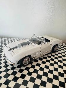 1:18 - 1967 Corvette L-88 Conv.- Over 1500 - 1:18 Scale Diecasts