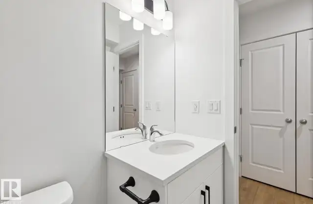 LEGAL 1 BEDROOM BASEMENT FOR RENT! $1200 including utilities - Photo 9