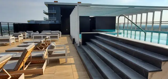 Nouveau condo de luxe 3½ à Brossard, connecté au REM et au DIX30 - Photo 4