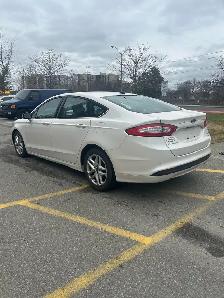 2015 Ford Fusion SE Nav/Backup cam - Photo 5