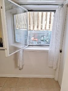 4.20-Sunny Furnished Rm All Included-Near Terminal-Long or Short - Photo 9