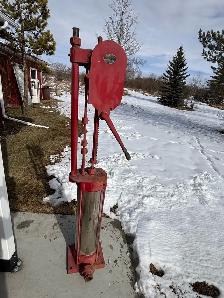 1905 bowser pre visible gas pump
