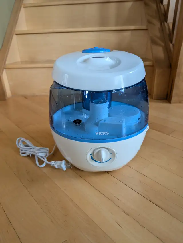 Very Nice Vick’s Sweet Dreams Cool Mist Humidifier
