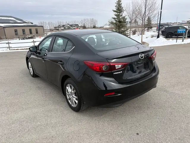 2014 Mazda Mazda3 GS-SKY - Photo 2
