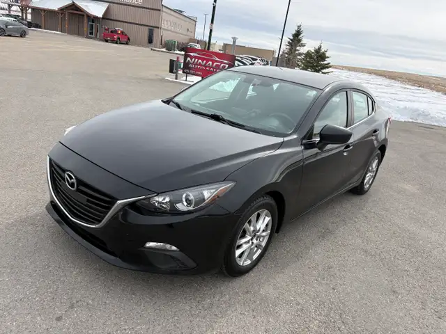 2014 Mazda Mazda3 GS-SKY - Photo 5