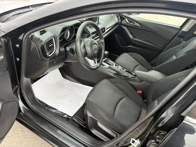 2014 Mazda Mazda3 GS-SKY - Photo 13
