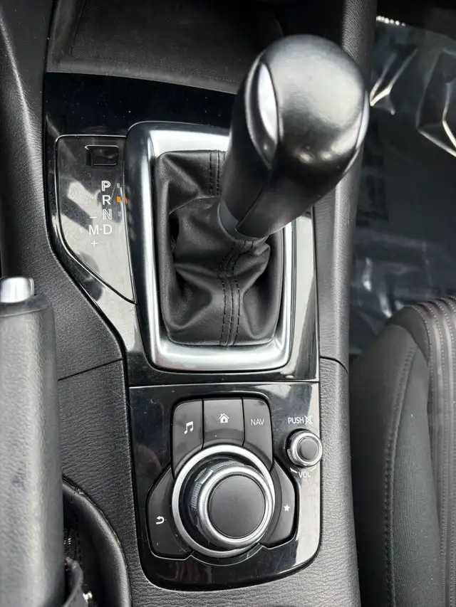 2014 Mazda Mazda3 GS-SKY - Photo 16