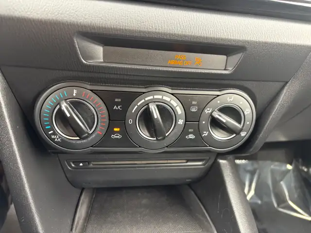 2014 Mazda Mazda3 GS-SKY - Photo 17
