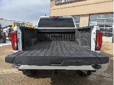 2023 GMC Sierra 3500HD AT4 6.6L V8/Touch Nav/Sunroof/Camera - Photo 11