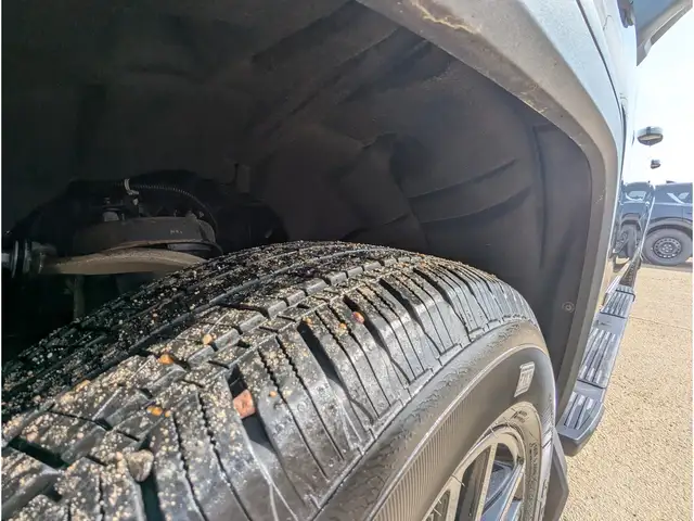 2025 GMC Sierra 1500 Elevation 3.0L I6/Touch Nav/Backup Camera - Photo 24