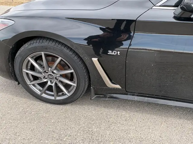 2017 Infiniti Q60 3.0t AWD - Photo 9