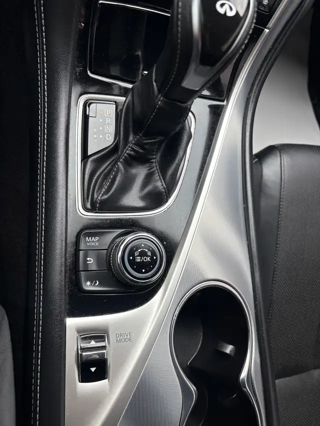 2017 Infiniti Q60 3.0t AWD - Photo 15