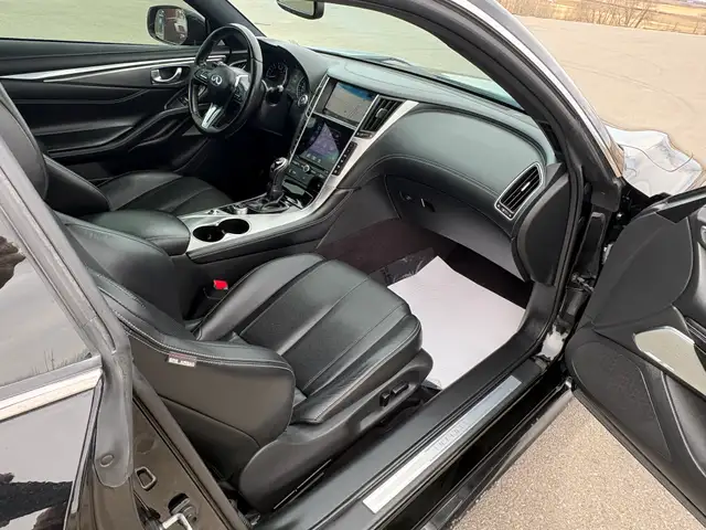 2017 Infiniti Q60 3.0t AWD - Photo 23