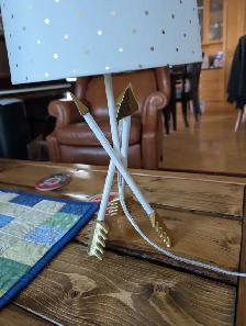 Very Nice Hunger Games Arrow Table Lamp - Photo 4