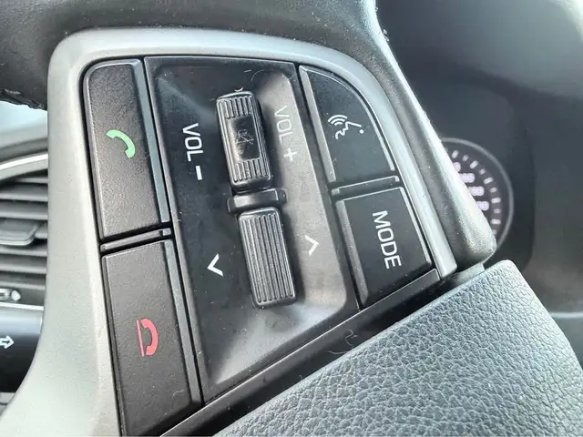 2017 Hyundai Elantra 2017 HYUNDAI  ELANTRA  , AUTOMATIQUE , 4 CY - Photo 5