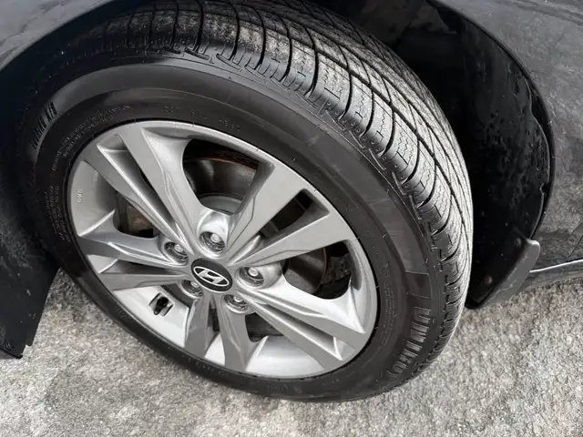 2017 Hyundai Elantra 2017 HYUNDAI  ELANTRA  , AUTOMATIQUE , 4 CY - Photo 13