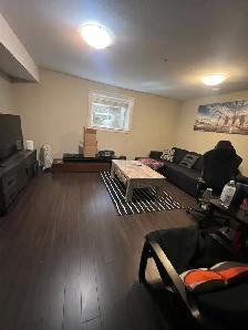 3 Beds 1 Bath Suite - Photo 6