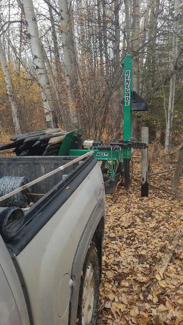 custom fencing - Photo 3