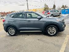 2018 Hyundai Tucson PREMIUM SEL AWD, 2.0L, 4 Cylinder, BackUp Ca - Photo 4