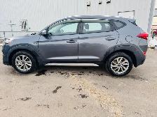 2018 Hyundai Tucson PREMIUM SEL AWD, 2.0L, 4 Cylinder, BackUp Ca - Photo 5