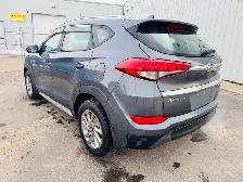 2018 Hyundai Tucson PREMIUM SEL AWD, 2.0L, 4 Cylinder, BackUp Ca - Photo 6
