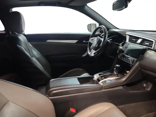 2017 Honda Civic Touring - Photo 16