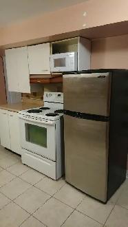 One Bedroom Basement Apartment - Photo 3