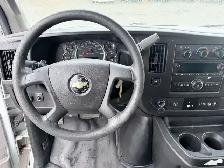2018 Chevrolet Express - Photo 15