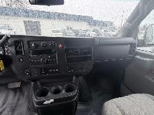 2018 Chevrolet Express - Photo 17