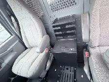 2018 Chevrolet Express - Photo 23