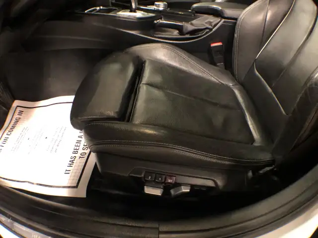 2018 BMW 3 Series 330I X-DRIVE SPORT PKG LEATHER SUNROOF NAVI CA - Photo 15