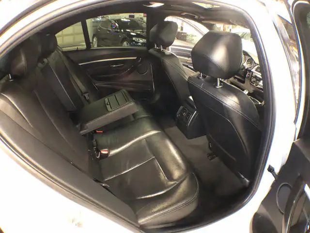 2018 BMW 3 Series 330I X-DRIVE SPORT PKG LEATHER SUNROOF NAVI CA - Photo 28