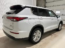 Mitsubishi Outlander PHEV Plug In Hybrid Es 2023 à vendre - Photo 5